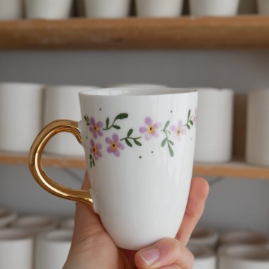 II GATUNEK kubek 250ml kwiaty wiejskie ze złotym uszkiem