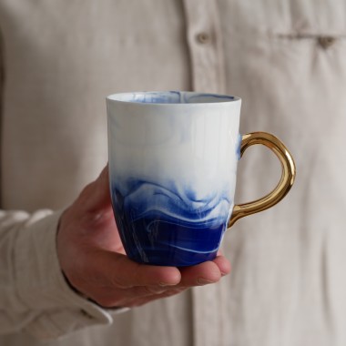 Kubek 300ml INK kobaltowy ze złotym uszkiem 