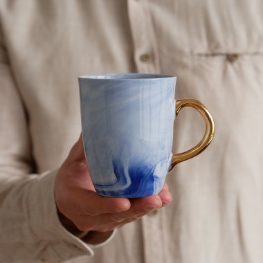 Kubek 300ml INK kobaltowy ze złotym uszkiem 