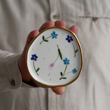 Talerzyk na drobiazgi podmuchy niebieskie ze złotym rantem 11x9cm (S)