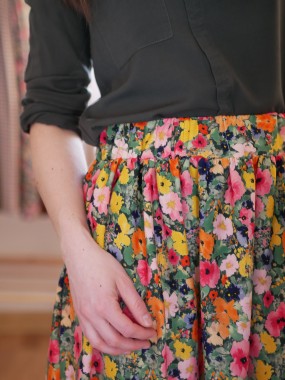 Spódnica Mechtylda wiskoza wiosenne kwiaty