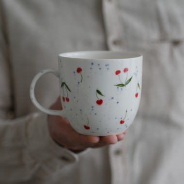 Kubek 500ml wisienki z białym uszkiem