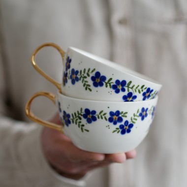 Filiżanka 300ml kwiaty wiejskie kobaltowe ze złotym uszkiem