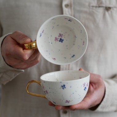 Filiżanka 300ml BZY ze złotym uszkiem