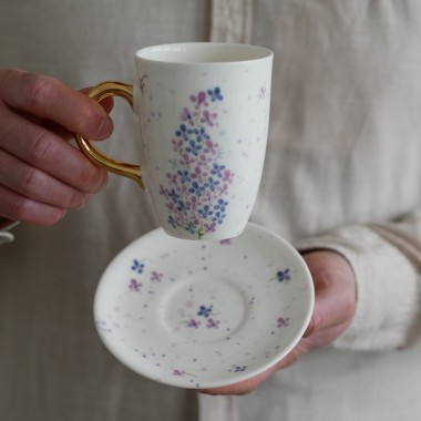 Kubek 250ml BZY ze złotym uszkiem + talerzyk 12,5cm