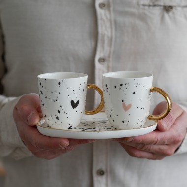 Zestaw 2x150ml + talerzyk 13x16cm (M) serduszki