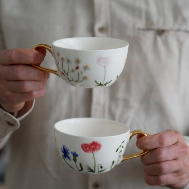 Filiżanka 300ml polne kwiaty ze złotym uszkiem