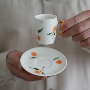 Filiżanka do espresso 70ml soczyste pomarańcze ze złotym uszkiem + talerzyk 