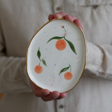 Talerzyk na drobiazgi 13x16,5cm soczyste pomarańcze ze złotym rantem
