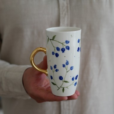 Kubek 350ml soczyste borówki/jagody ze złotym uszkiem 