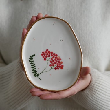 Talerzyk na drobiazgi jarzębina 16,5x13cm (M) ze złotym rantem